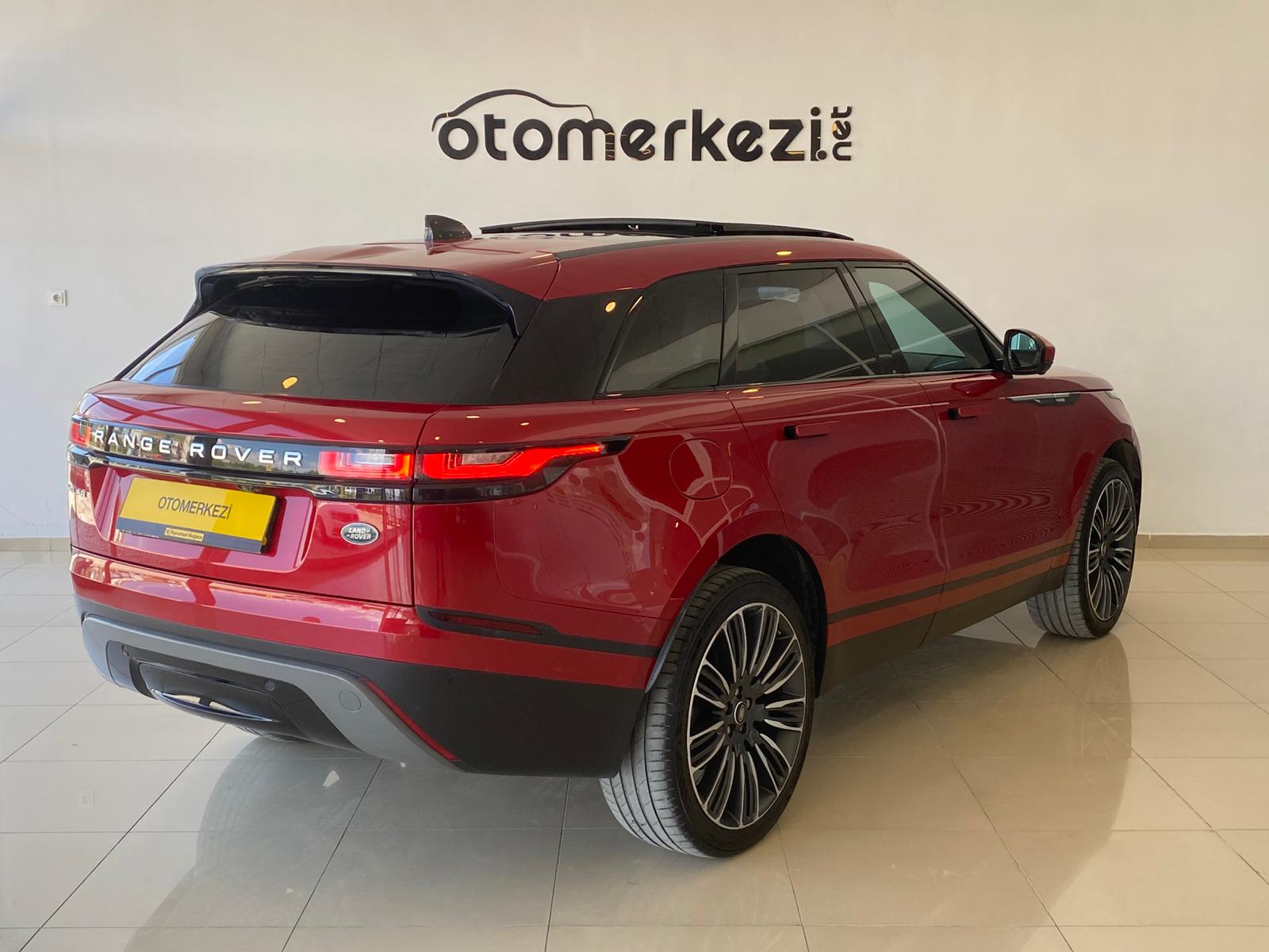 RANGE ROVER VELAR 4